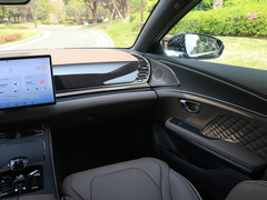 2021款 EV 标准续航版豪华型