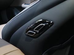 2021款 EV 标准续航版豪华型