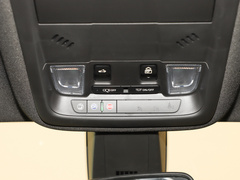 2022款 2.0T 七座四驱风尚型