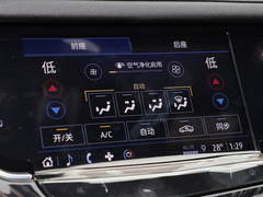 2025款 2.0T 六座四驱豪华行政经典版