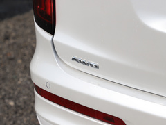 2022款 2.0T 七座四驱豪华型