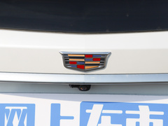 2022款 2.0T 七座四驱豪华型