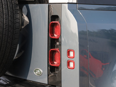 2022款 90 2.0T P300 X-DYNAMIC HSE