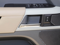 2022款 90 2.0T P300 X-DYNAMIC HSE