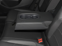 2021款 黑锋版 1.4T 自动悦享版