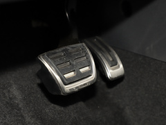 2021款 黑锋版 1.4T 自动悦享版