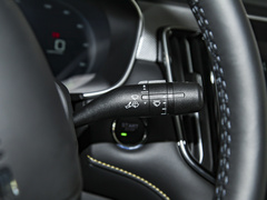 2021款 EV 500天幕尊享版
免税
