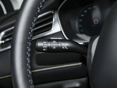 2021款 EV 500天幕尊享版
免税
