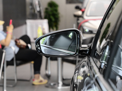 2021款 EV 500天幕旗舰版
免税
