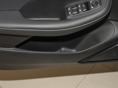 2021款 EV 500天幕旗舰版
免税
