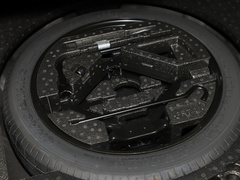 2021款 EV 500天幕旗舰版
免税

