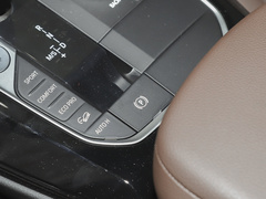 2022款 xDrive30i 尊享型 M曜夜套装