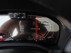 2022款 xDrive30i 尊享型 M曜夜套装