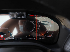 2022款 xDrive30i 尊享型 M曜夜套装