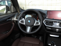 2022款 xDrive30i 尊享型 M曜夜套装