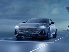 2022款 1.5T 智慧领航型