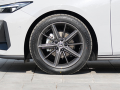 2022款 1.5T 智慧领航型