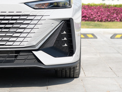 2022款 1.5T 智慧领航型