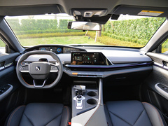 2022款 1.5T 智慧领航型