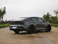 2022款 1.5T 智慧领航型