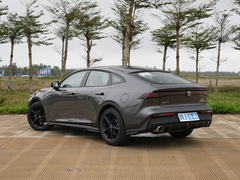 2022款 1.5T 智慧领航型