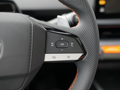 2022款 1.5T 智慧领航型