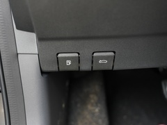 2022款 1.5T 智慧领航型