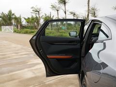 2022款 1.5T 智慧领航型