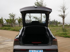 2022款 1.5T 智慧领航型