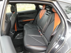 2022款 1.5T 智慧领航型