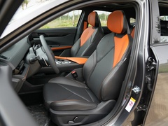 2022款 1.5T 智慧领航型