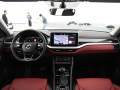 2022款 TSI330 两驱奢享版