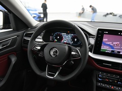 2022款 TSI330 两驱奢享版