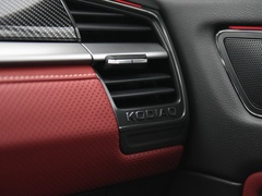 2022款 TSI330 两驱奢享版