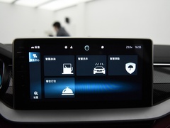 2022款 TSI330 两驱奢享版