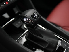 2022款 TSI330 兩驅(qū)奢享版