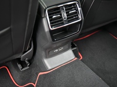 2022款 TSI330 兩驅奢享版