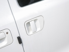 2021款 旅行版 2.0L 手动舒适型 7座