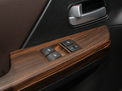 2021款 旅行版 2.0L 手动舒适型 7座