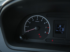 2021款 旅行版 2.0L 手动舒适型 7座