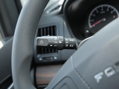 2021款 旅行版 2.0L 手动舒适型 7座