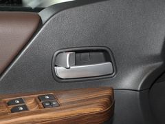 2021款 旅行版 2.0L 手动豪华型 7座