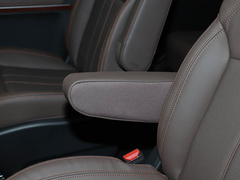 2021款 旅行版 2.0L 手动豪华型 7座