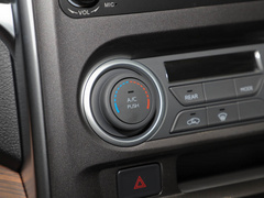 2021款 旅行版 2.0L 手动豪华型 7座
