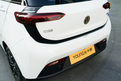 2021款 L400 4座