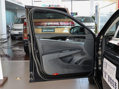 2022款 330TSI 星空精英版