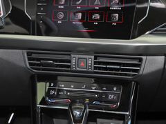 2022款 330TSI 星空尊贵版