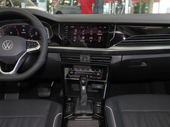 2022款 330TSI 星空尊贵版