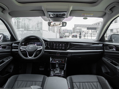 2022款 330TSI 星空尊贵版