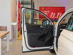 2022款 330TSI 自动两驱智享版